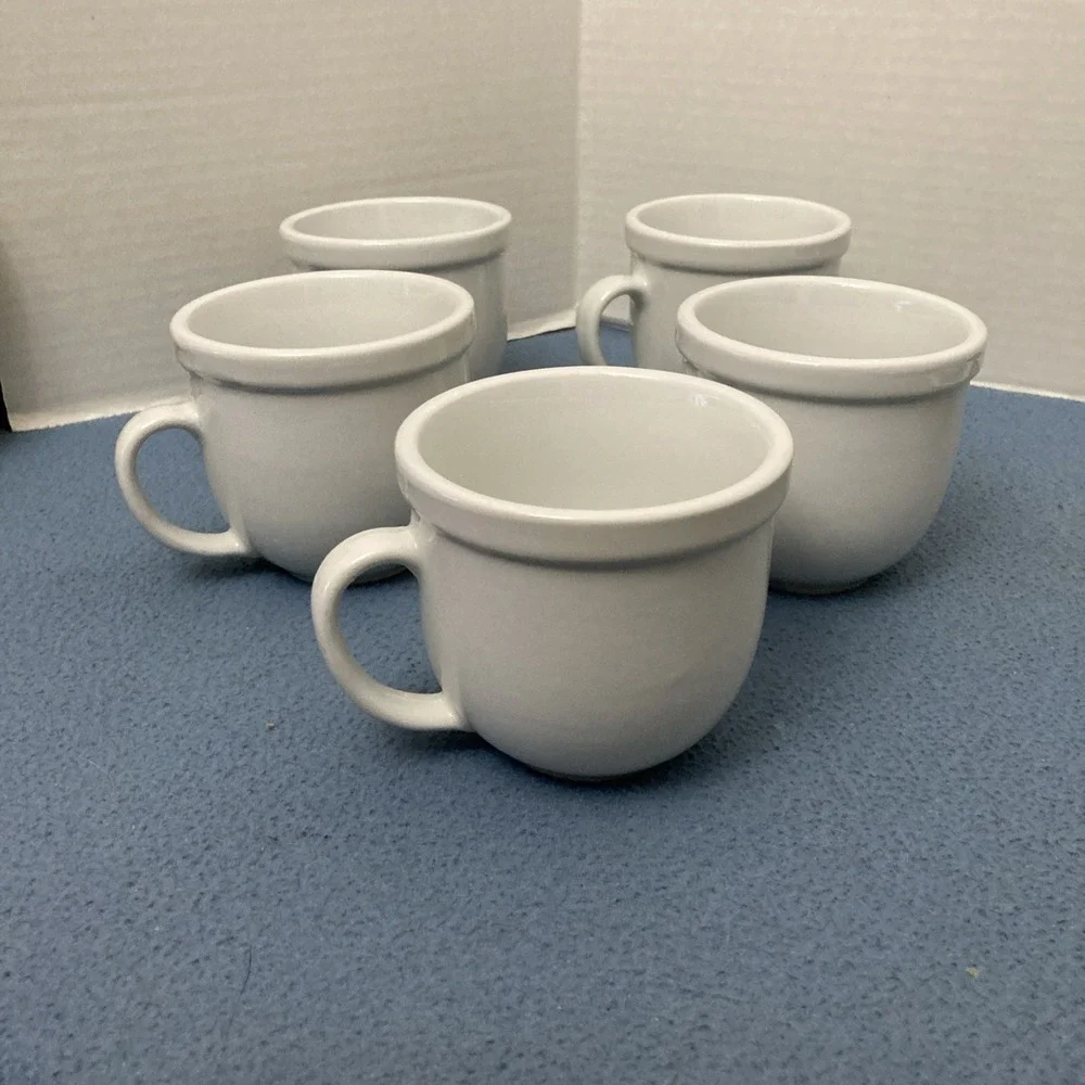 VTG Pottery Barn White Du Jour Suppertime Coffee Mugs - Set of 5